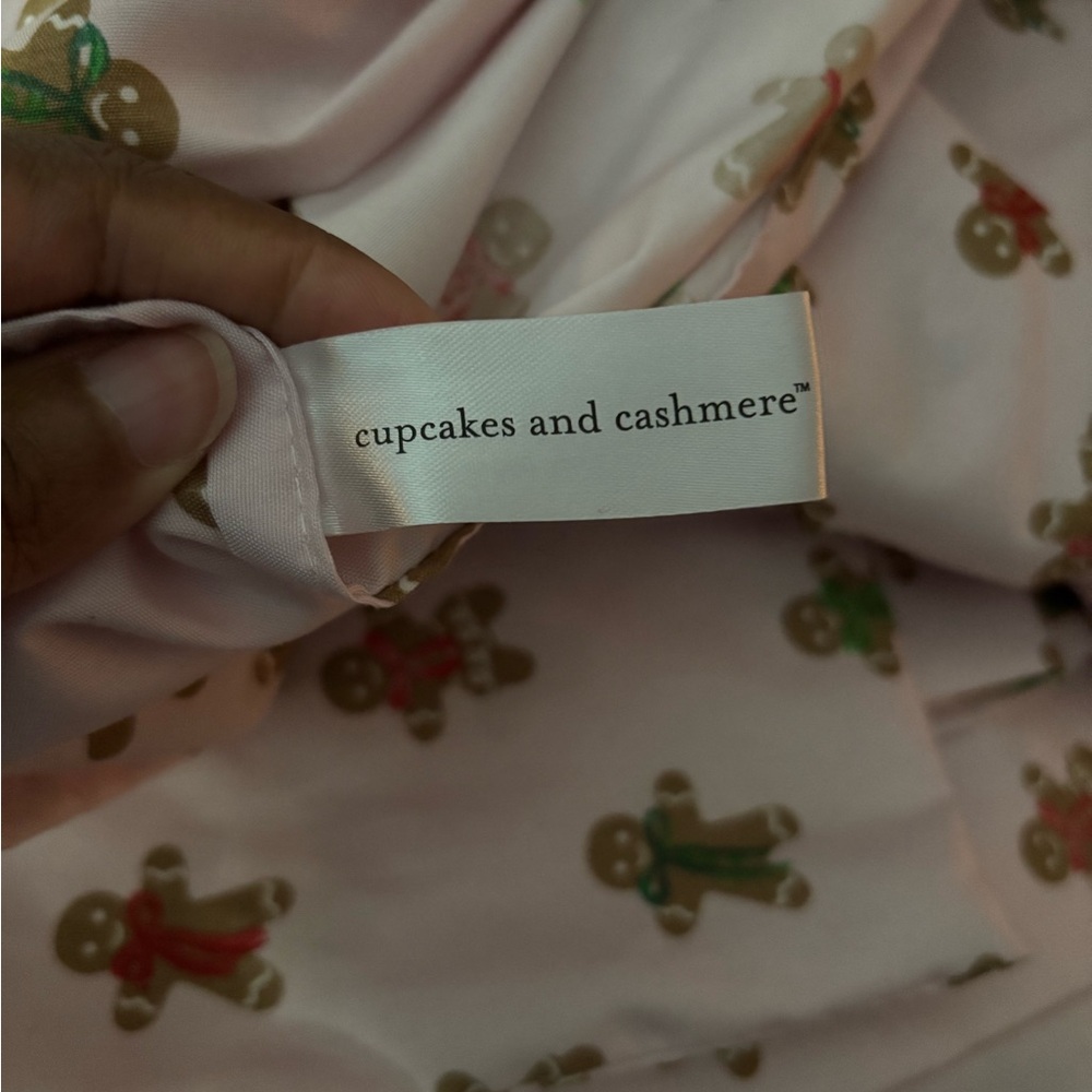 King size Cupcakes and Cashmere gingerbread sheets.